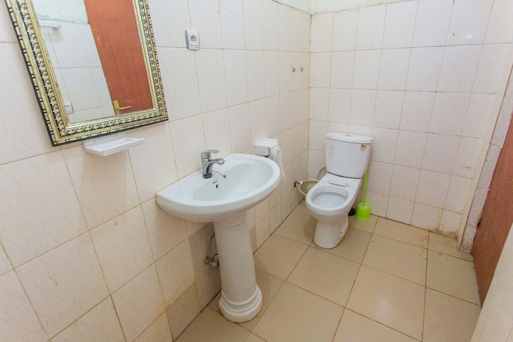 Room 10 of 15