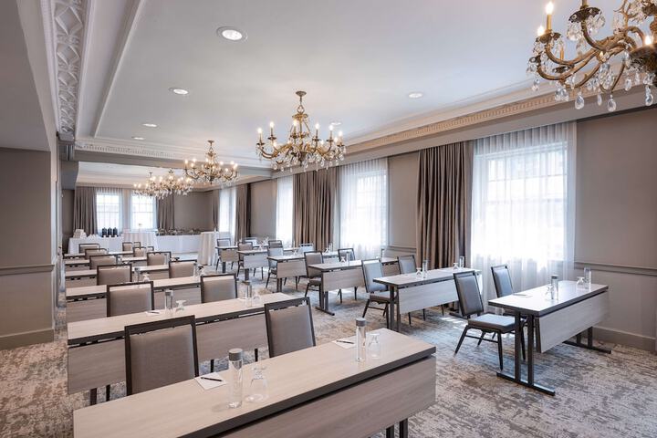 Meeting facility