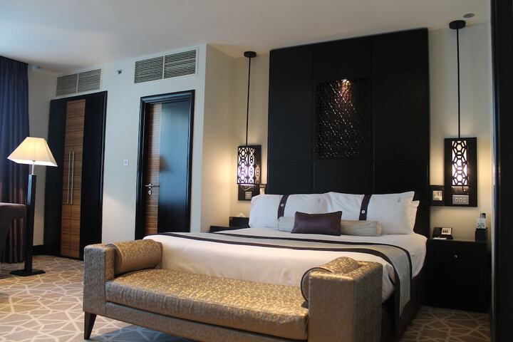 Room 58 of 211