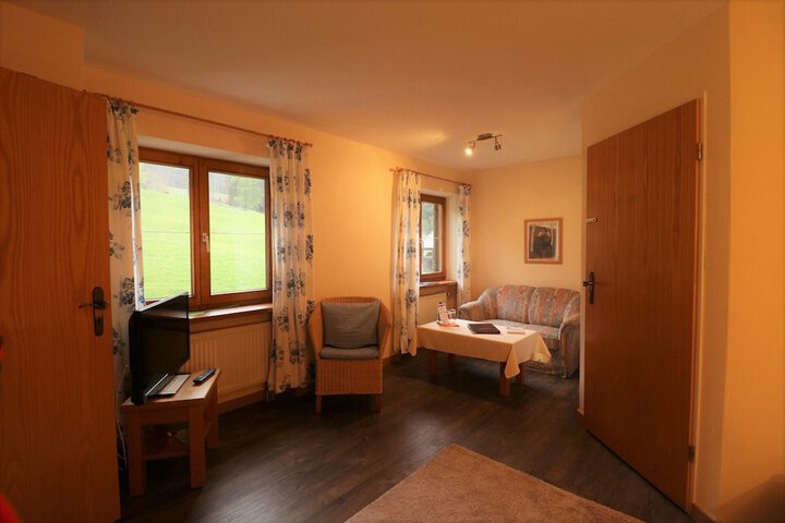 Room 17 of 65
