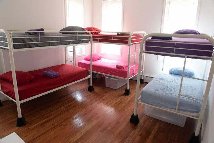 Room 4 of 15