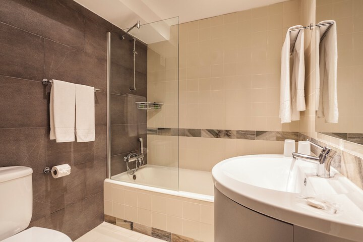 Bath Photo