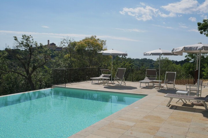 Pool 49 of 62