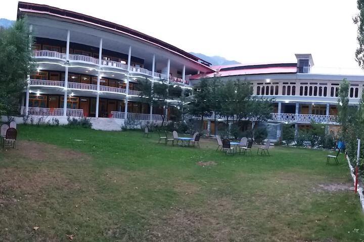 DIAMOND HOTEL