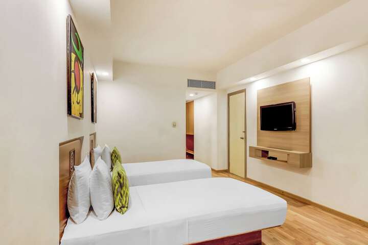 Room 26 of 71