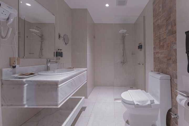 Room 40 of 54