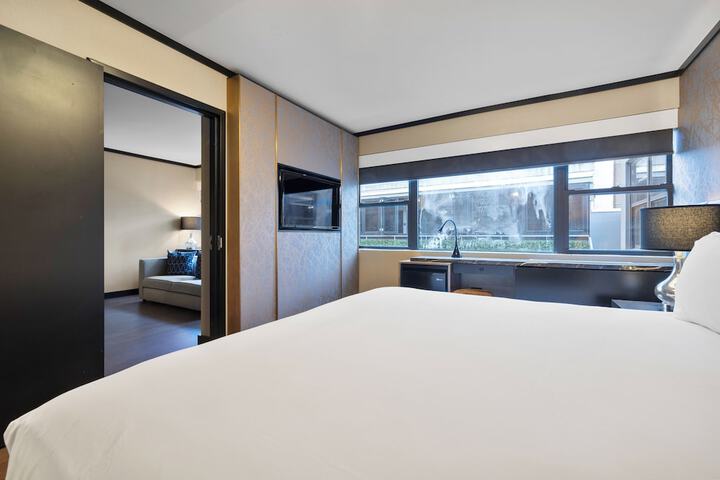Standard | King Bed (7 of 42)