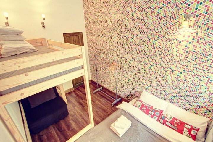 Room 17 of 19