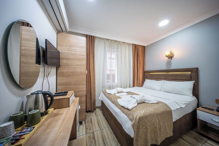 Room 14 of 59
