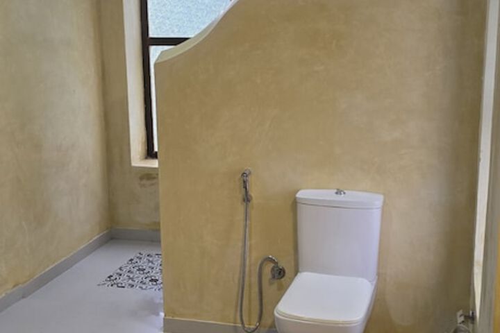 Room 42 of 70