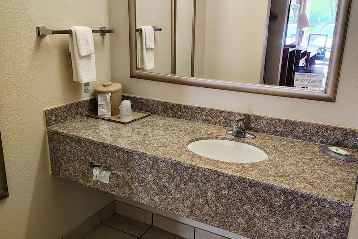 Clean Restrooms