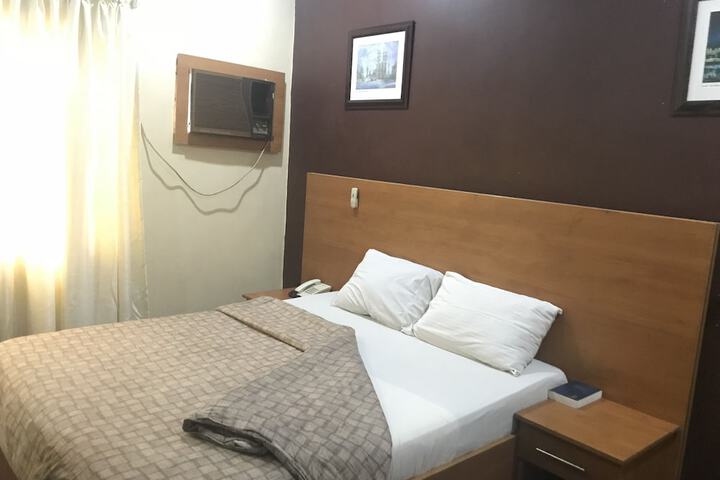 Room 14 of 15