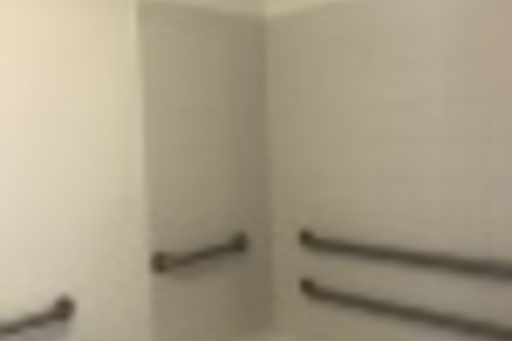 Room 76 of 108