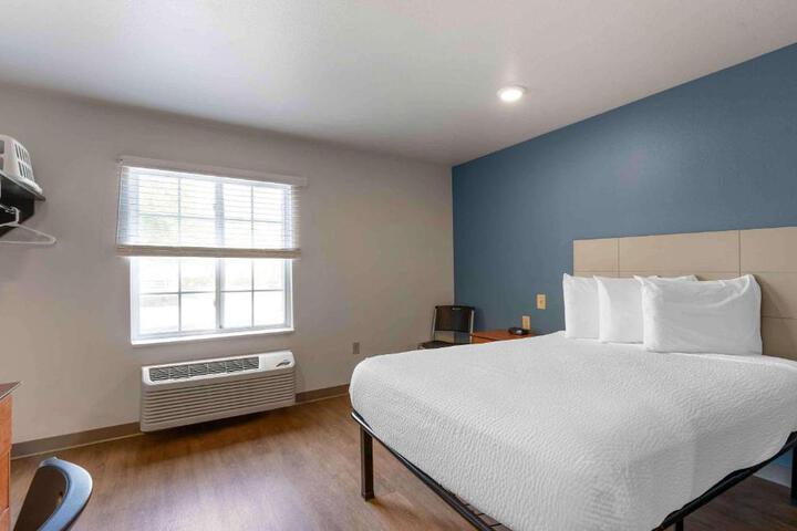 Studio with Double Bed (10 of 11)