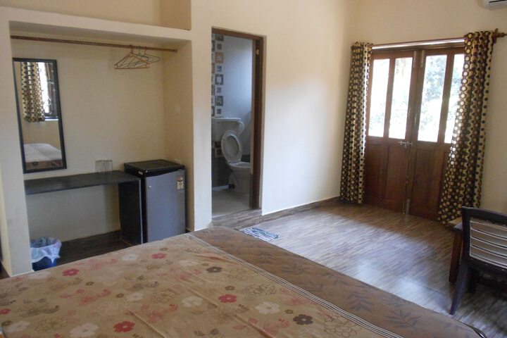 Room 18 of 31
