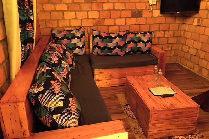 Room 23 of 58