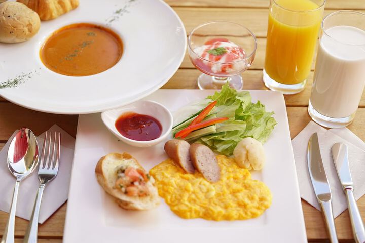 Breakfast/Coffee Service 28 of 30