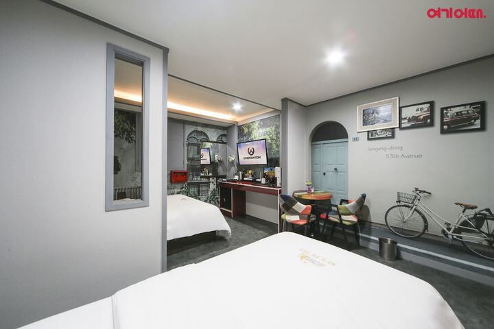 Room 21 of 55
