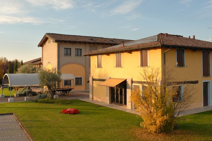 Hotel 115 of 120