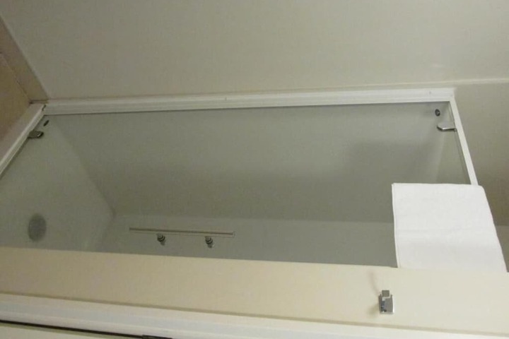 Room 53 of 78