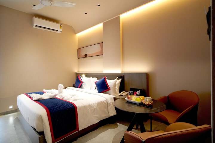 Room 40 of 69