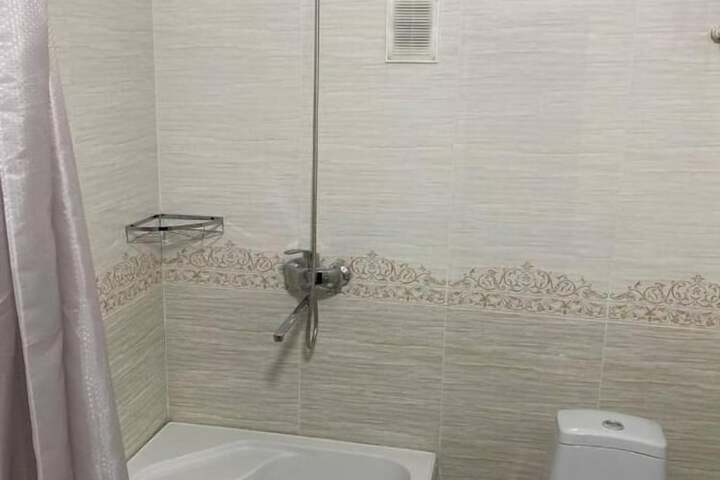 Room 10 of 25