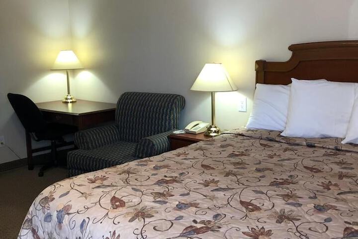 Room 14 of 24