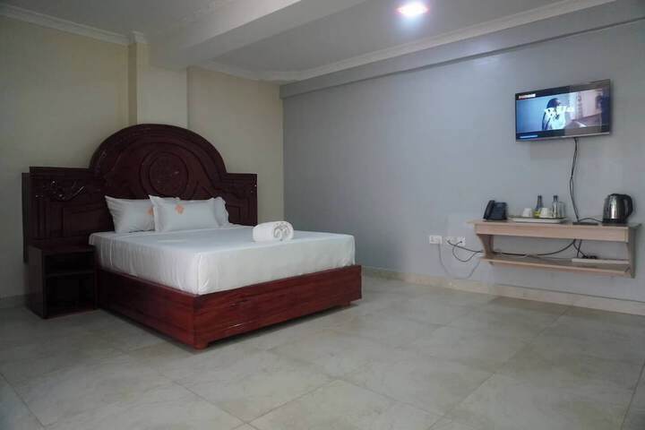 Room 27 of 112