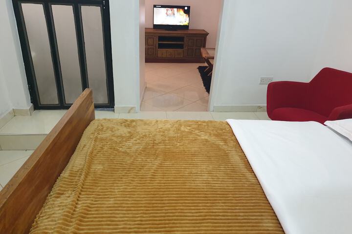 Room 13 of 70