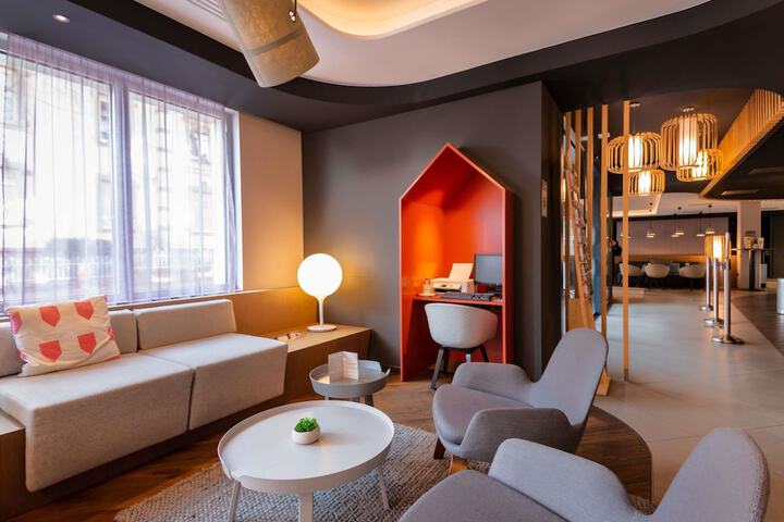 Hotel Interior 62 of 98