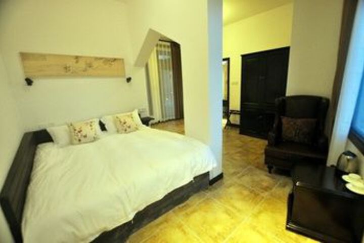 Room 62 of 153