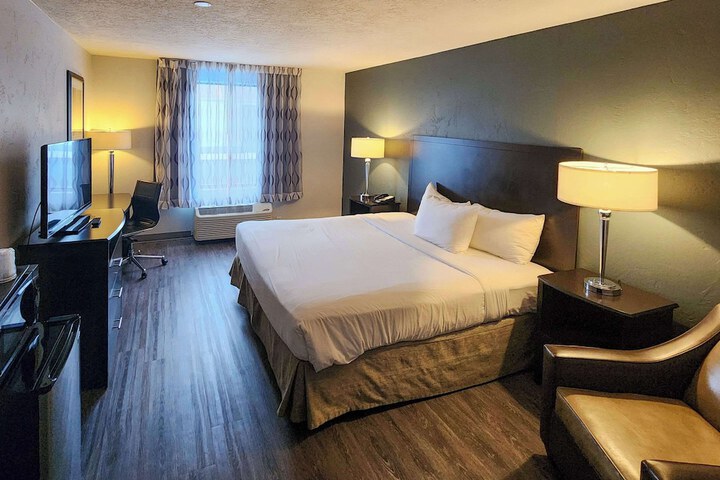 Room 75 of 114