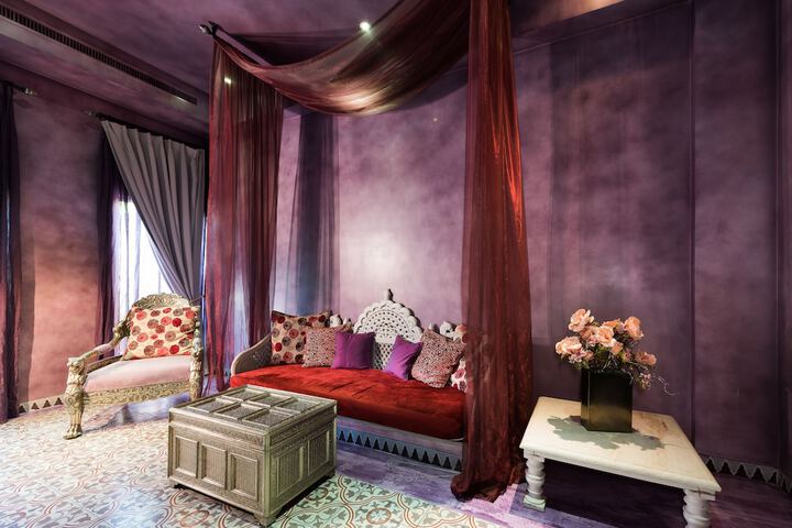 Room 74 of 150