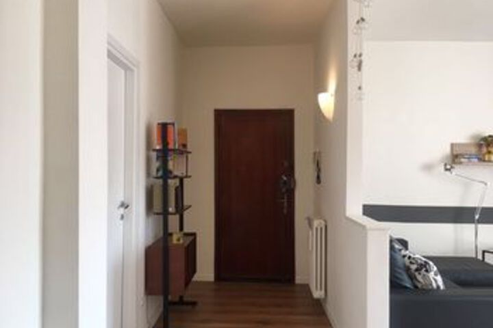 Room 381 of 499