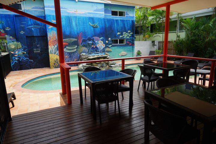 Hotel Pool