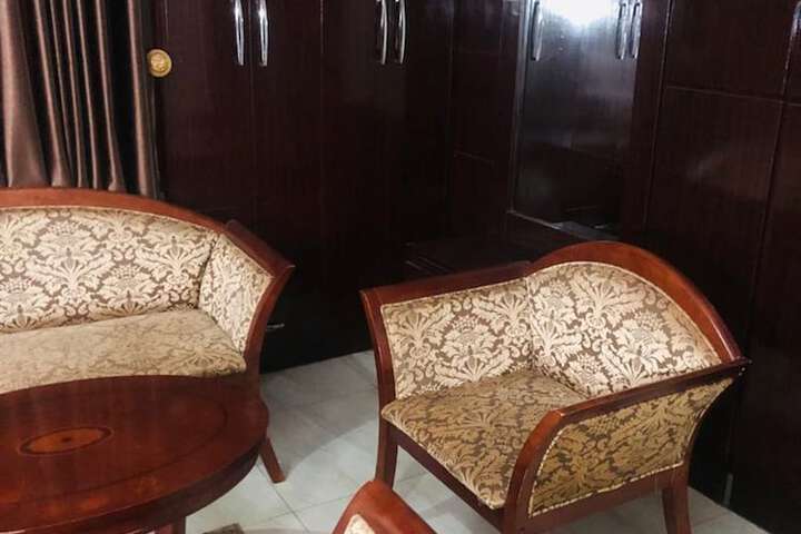 Room 19 of 29