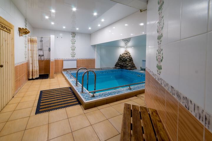 Pool 49 of 78