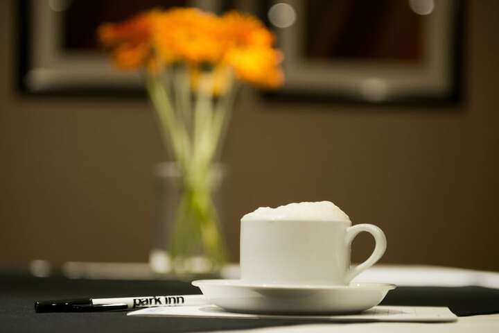 Breakfast/Coffee Service 26 of 40