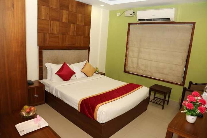 Room 2 of 12