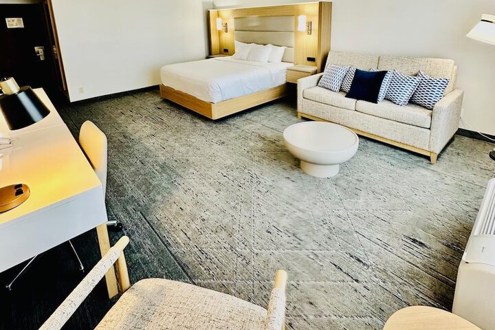 Room 12 of 29