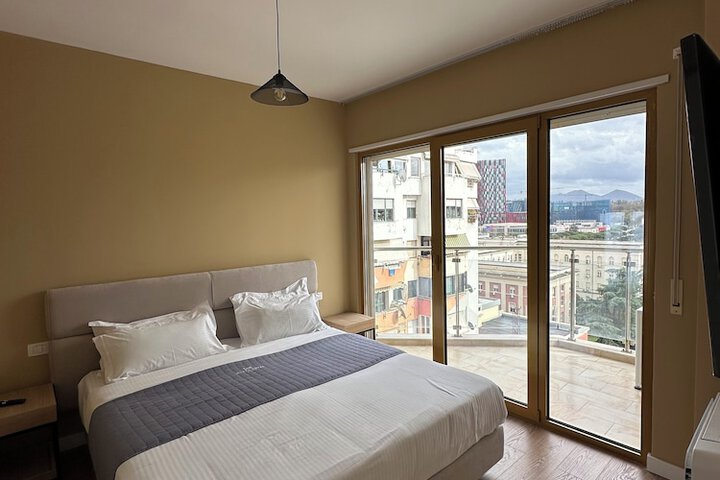 Room 28 of 101