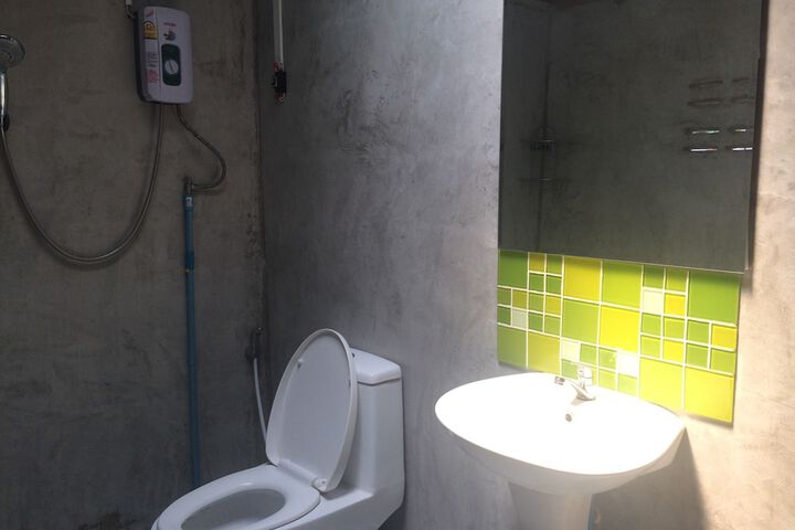 Room 15 of 20
