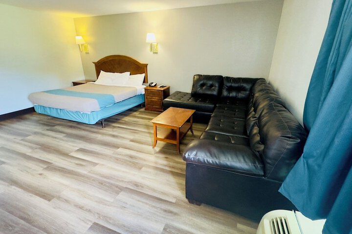 Room 42 of 112