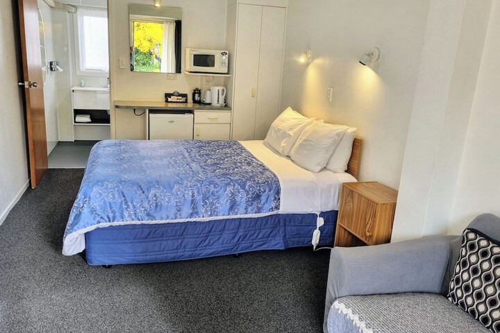 Room 20 of 34