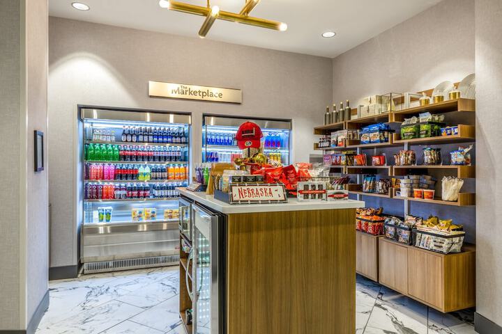 Snack bar