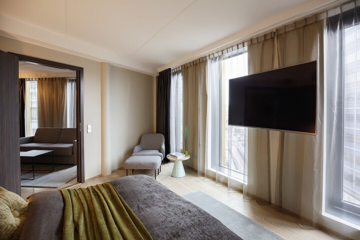 Room 14 of 108