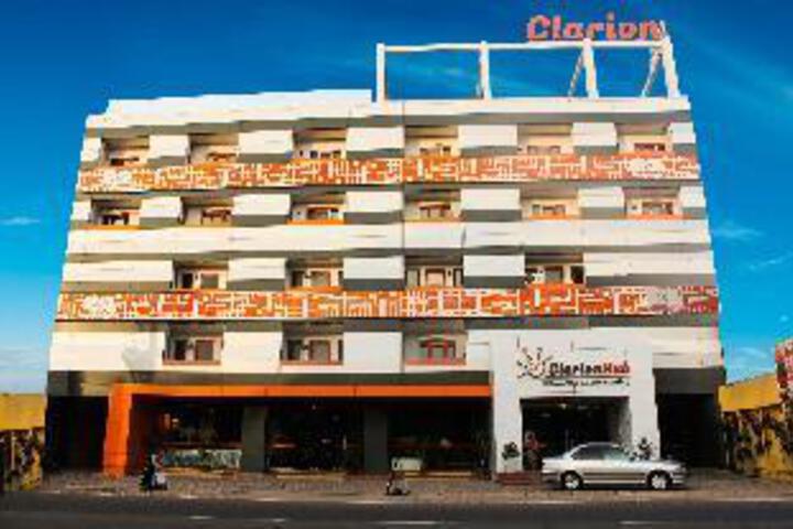 Clarion Hub Hotel