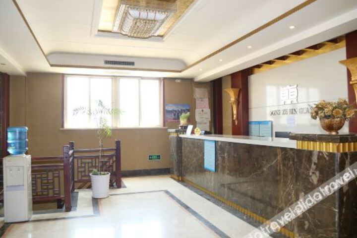 Hotel Interior 5 of 12