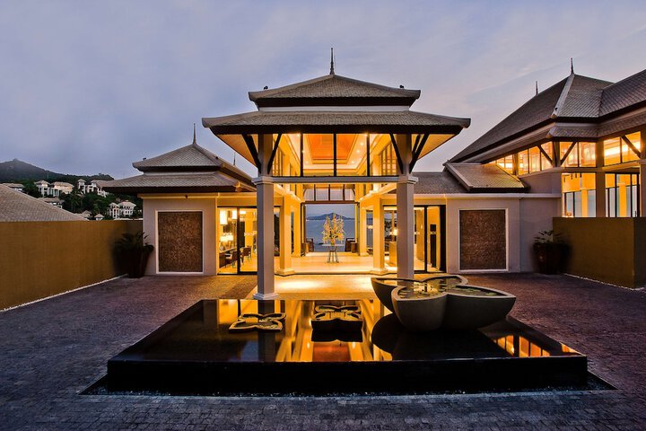 Lobby Entry