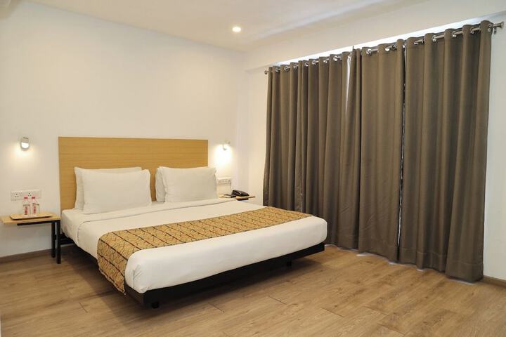 Room 3 of 5